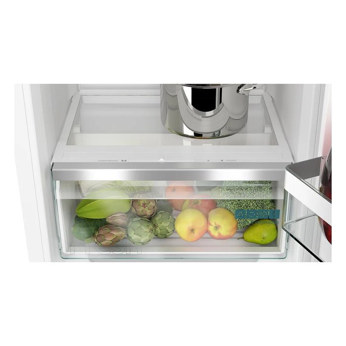 Siemens KI41RADD1 Nevera iQ500 Integrable, Clase D, Capacidad 204 L, SN-ST, 28 dB, Blanco, Dimensiones Instalación 56 x 55 x 122.5 cm