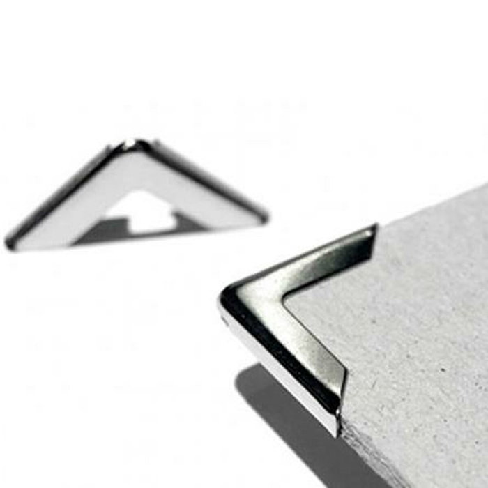 Displast Cantoneras Medianas 16x16x5mm Níquel - Pack 100u Displast Cantoneras Medianas 16x16x5mm Níquel - Pack 100u