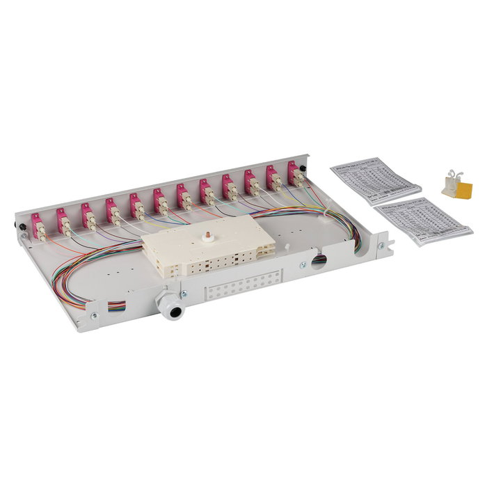 EFB Elektronik BA71203L24OM4 Panel de parcheo de fibra óptica OM4 con 24 pigtails y 12 acopladores dúplex SC