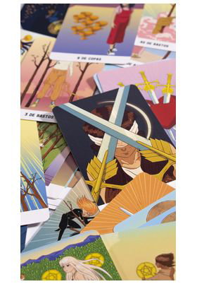 Comercial Grupo Anaya S.A. Nuevo Tarot Manga con 78 cartas y libro