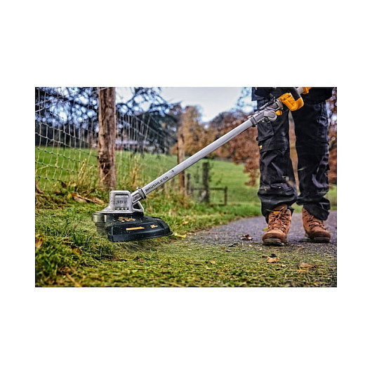 DeWALT Cortabordes o Desbrozadora DCMST561N-XJ 18V con Bateria, Cabezal de Hilo de Nylon y Cuchilla, 35 cm de Ancho de Corte, Sin Cable, 6000 RPM, Color Negro/Amarillo DeWALT Cortabordes o Desbrozadora DCMST561N-XJ 18V con Bateria, Cabezal de Hilo de Nylon y Cuchilla, 35 cm de Ancho de Corte, Sin Cable, 6000 RPM, Color Negro/Amarillo