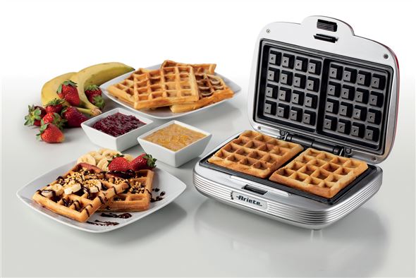 Ariete 1973 GOFRERA PARTY TIME ROJA