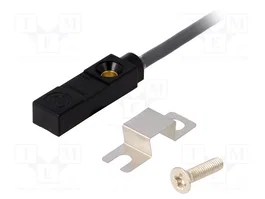 OMRON Sensor inductivo TL-W1R5MC1 NPN/NO 0÷1,5mm