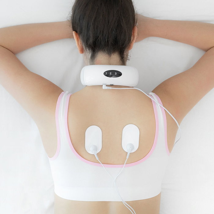 Pack Masajeador de Cuello y Espalda Electromagnético y Loción Corporal Reafirmante Rice Joyfirm 250 ml InnovaGoods