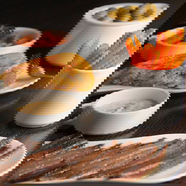 Summa Fuente para Anchoas de Porcelana Triana - 24.5x10.5 cm (Set de 6)