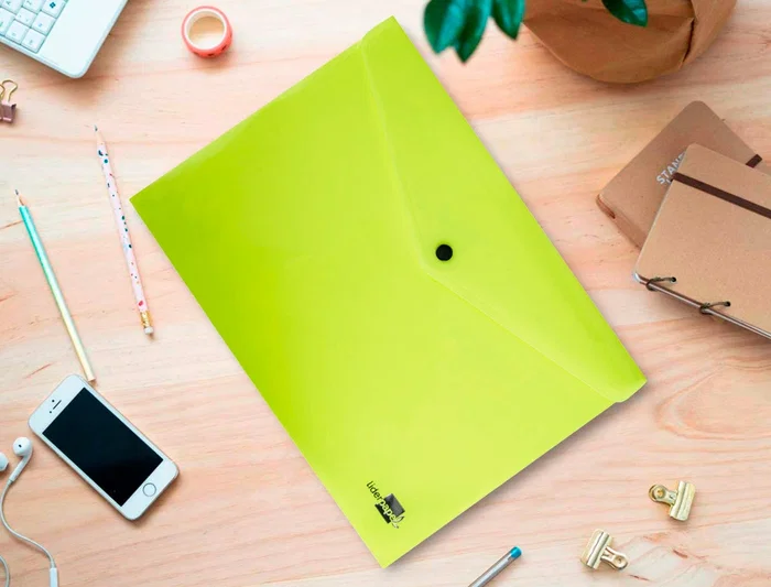 Liderpapel Carpeta Dossier Broche Polipropileno Din A4 Amarillo Fluor Opaco Capacidad 50 Hojas