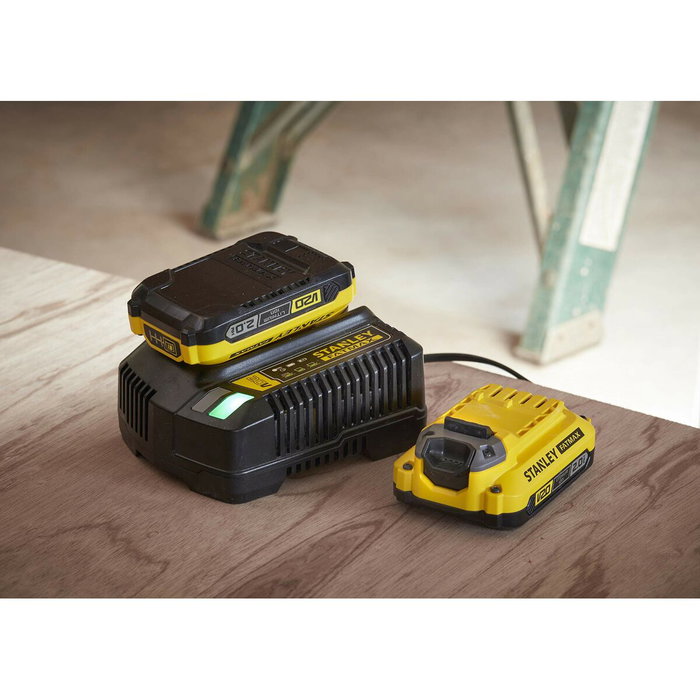 Stanley Fatmax Atornillador de impacto V20 SFMCF820D2K-QW 190 Nm Brushless 18V con 2 Baterías 2Ah