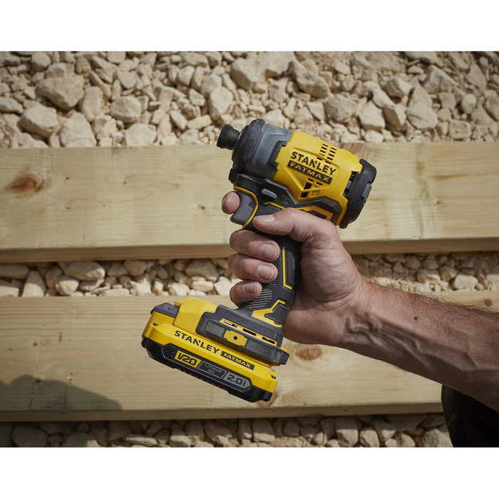 Stanley Fatmax Atornillador de impacto V20 SFMCF820D2K-QW 190 Nm Brushless 18V con 2 Baterías 2Ah