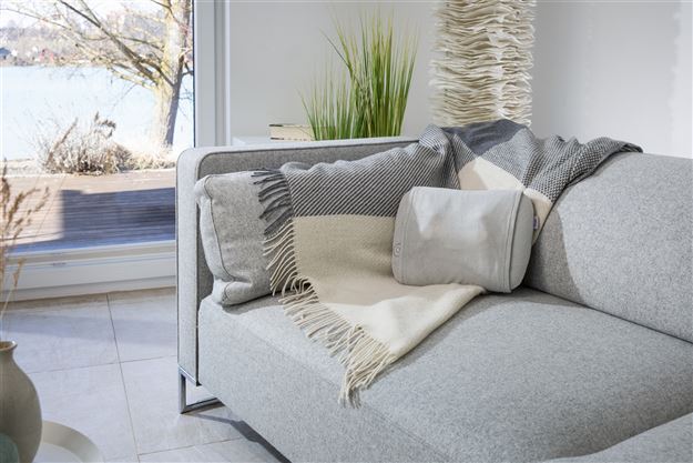 Beurer MG-145 Almohada de Masaje Shiatsu con Función Calor para Cuello, Espalda y Piernas