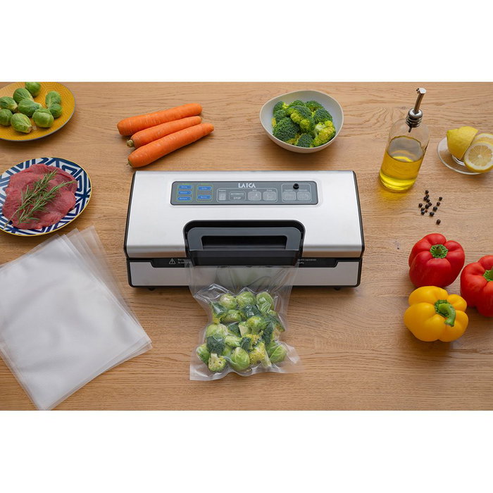 Laica Máquina de Vacío 20 l/min con Doble Barra de Sellado, Potencia Regulable e Incluye 2 Rollos 28 x 600 cm Laica Máquina de Vacío 20 l/min con Doble Barra de Sellado, Potencia Regulable e Incluye 2 Rollos 28 x 600 cm