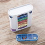 Weinberger Pastillero semanal en lata, colores