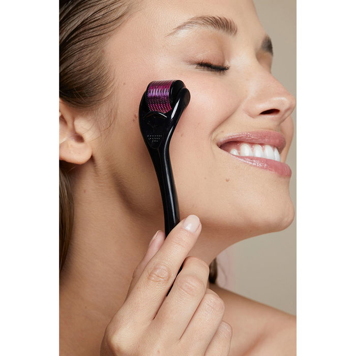 Paloma Beauties Rodillo Microexfoliante Facial con Agujas de 0.5 mm