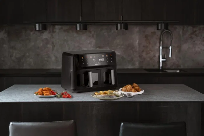 Hisense HAF2700DCD Freidora de Aire Doble 11 Litros Independiente, 2700W, 8 Programas, Función Horneado, Pantalla Táctil, Color Negro