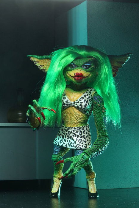 Gremlins 2 Ultimate Figura Greta 15 cm