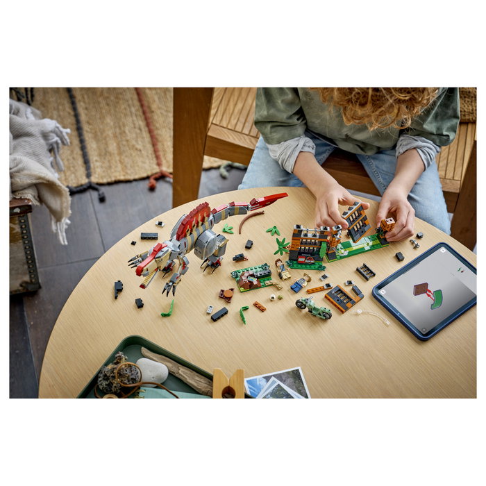 LEGO Jurassic World Spinosaurus Escape 77982