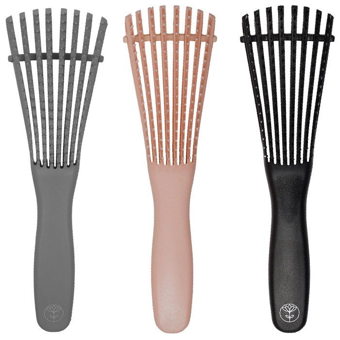 Cosmetic Club Cepillo Pelo Rizado Desenreda y Define Rizos - Colores Surtidos Rosa Palo, Gris, Negro - 7.5x24.5 cm Cosmetic Club Cepillo Pelo Rizado Desenreda y Define Rizos - Colores Surtidos Rosa Palo, Gris, Negro - 7.5x24.5 cm