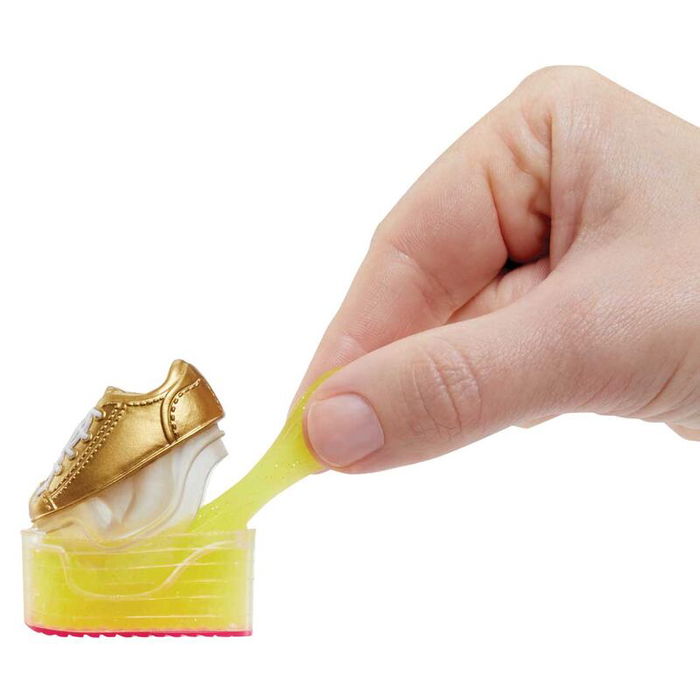 Rainbow High Muñeca de Alta Moda Arcoíris con Kit de Limo y Mascota LIT0035051120186 - Muñeca con Purpurina de 28 cm con Kit de Limo y Mascota