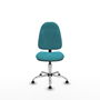 Silla de oficina Algarra con mecanismo Contacto permanente básico tapizada con Tela color Turquesa. Equipada con Base cromada, Sin brazosy Topes