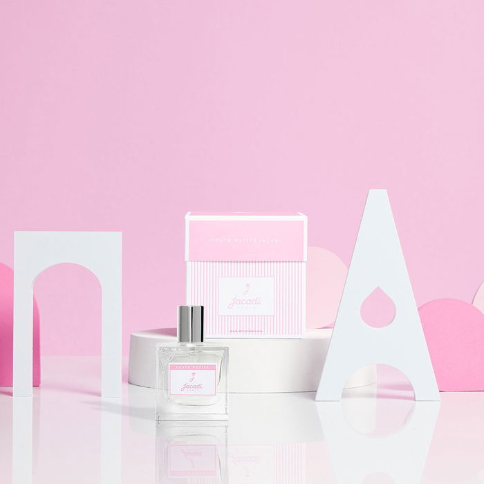 Jacadi TOUTE PETITE edc Vapo Sin Alcohol 100 ml Perfume Bebé Jacadi TOUTE PETITE edc Vapo Sin Alcohol 100 ml Perfume Bebé