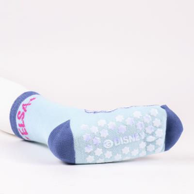 Calcetin Antideslizante 2 Piezas Frozen Multicolor 23-26 Calcetin Antideslizante 2 Piezas Frozen Multicolor 23-26