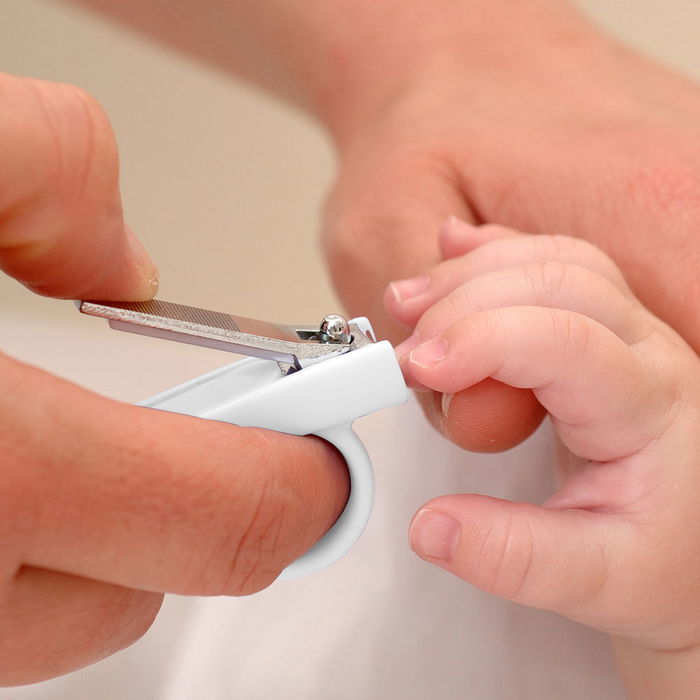 Tom et Zoe Juego De Manicura Bebé Surtido con Cortauñas, Tijeras y Funda