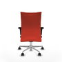 Silla Albacete confidente con mecanismo Sincro tapizada con Tela color Naranja oscuro. Equipada con Base aluminio, Brazos 1D y Ruedas 65mm nailon