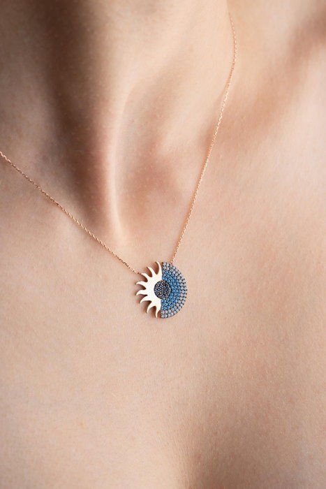 Heliophilia Silver NRZ999186 Collar de Plata de Ley 925 con Baño de Oro Rosa y Circonita - Elegante y Duradero para Mujer