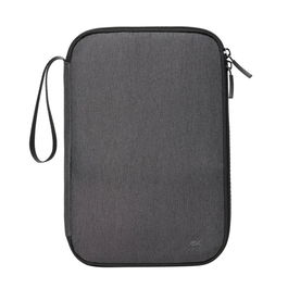 Rivacase 5633 Negro - Organizador de Viaje para Cables y Accesorios, Fabricado con Poliéster RPET Ecológico Reciclado, 180x258x20 mm