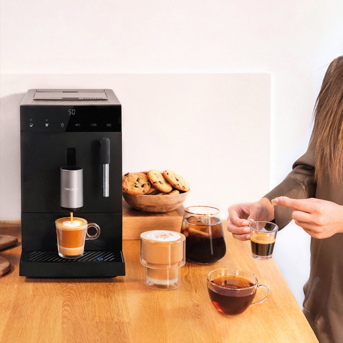 Cecotec Cremmaet Compact Steam Cafetera Superautomática Negra
