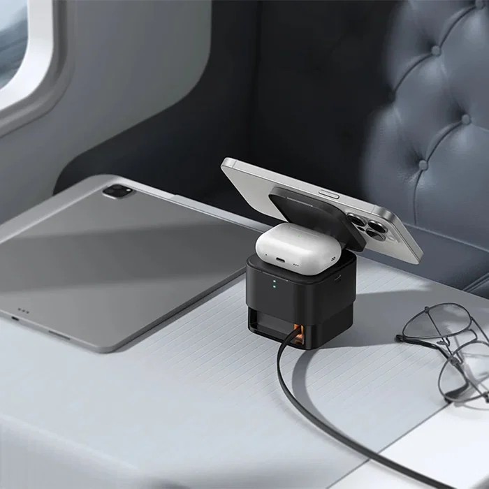 Baseus P10264100123-01 Cargador Inalámbrico Interior, Carga Rápida 15W para Smartphone, Compatible con MagSafe, Universal, Negro