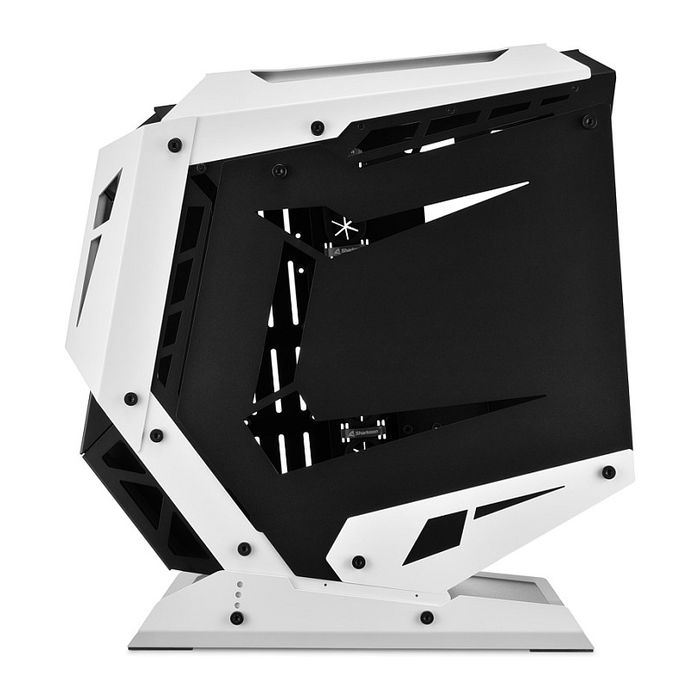 Sharkoon ELITE SHARK CA700 negro/blanco, con panel lateral de cristal templado