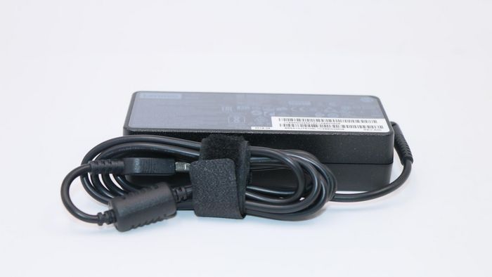 Lenovo Cargador de Portátil 90W 20V 4.5A Negro Lenovo Cargador de Portátil 90W 20V 4.5A Negro
