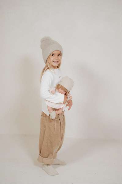 Muñecas Arias Muñeca Elegance Sali Rosa con Pelo, 33 cm, Juguete para niñas a partir de 3 años, Idioma Español