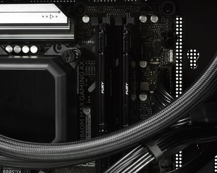 Komputronik Level PRO [G46] Ultra 7 | Core Ultra 7 265K | RTX 5070 | 64GB RAM | 2TB SSD + 8TB HDD | Windows 11 Pro