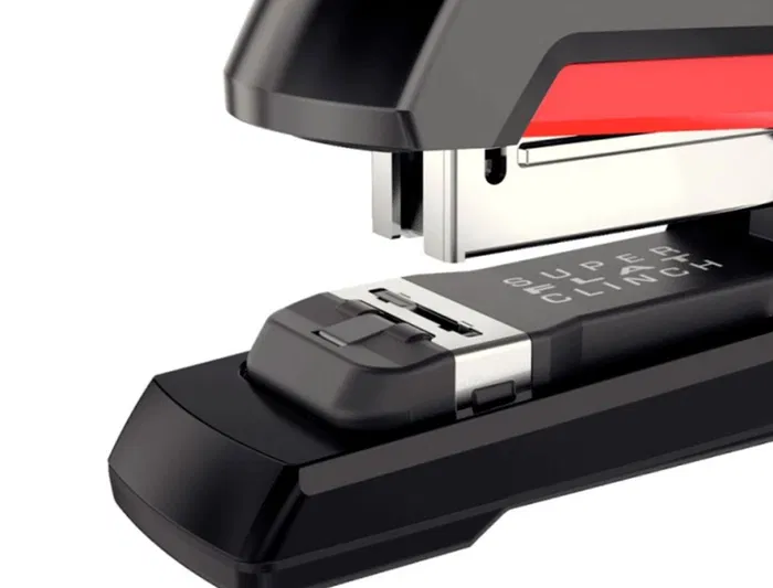 Rapid Grapadora Supreme S50 Plástico, Capacidad 50 Hojas, Negra/Roja
