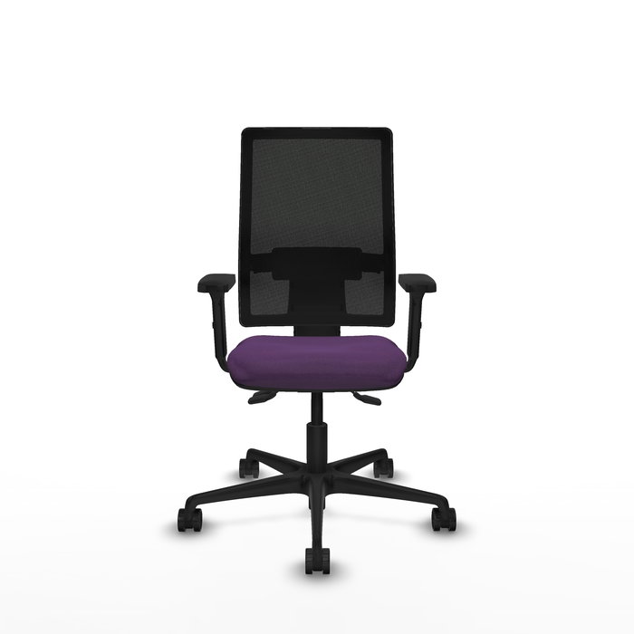 Silla de oficina Bormate con mecanismo Asincro tapizada con Tela color Morado y malla color Negro. Equipada con lumbar 1D, Brazos 2D y Ruedas 65mm nailon