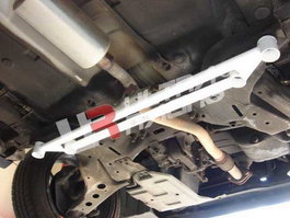 Ultra Racing Refuerzo de Chasis Delantero Inferior de 4 Puntos para KIA PICANTO