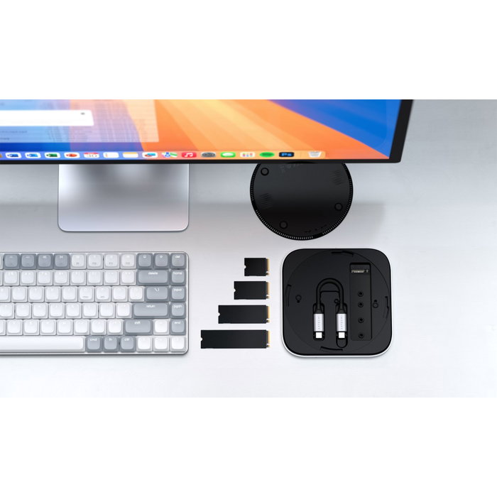Satechi USB4 Slim NVMe SSD Enclosure Plata