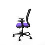 Silla de oficina Haches con mecanismo Sincro/Traslack tapizada con Tela color Lila y malla color Negro. Equipada con lumbar 1D, Brazos 2D y Ruedas 65mm nailon