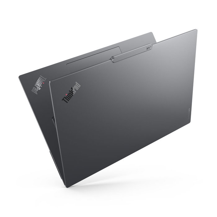 Laptop Lenovo 21Q6001FSP 15,3" (15,3") Intel Core Ultra 7 258V (Intel Core Ultra 7 258V) 1 TB SSD (1 TB SSD) Qwerty Español (Qwe