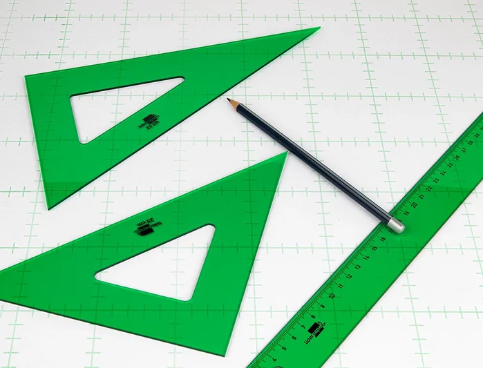 Liderpapel Escuadra de Acrílico Verde 25 cm
