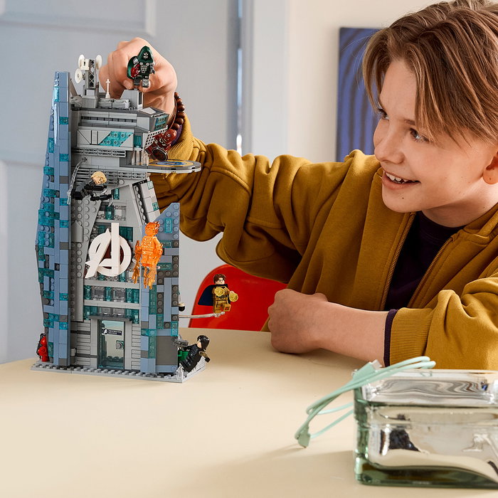 LEGO Marvel Avengers: Doomsday New Avengers Tower 76352
