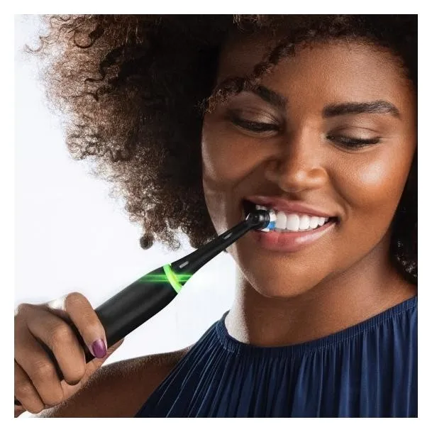 Oral-B iO Series 4 Negro Mate con Estuche de Viaje Oral-B iO Series 4 Negro Mate con Estuche de Viaje
