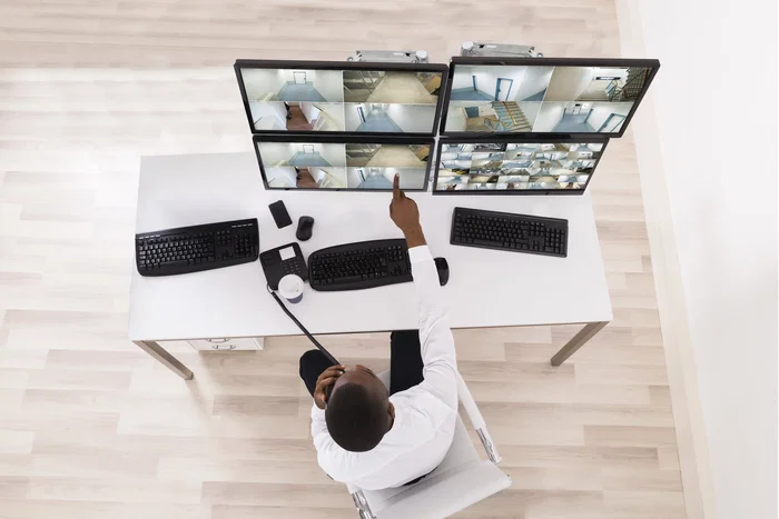 Ergotron 45-549 026 LX Dual Stacking Arm Tall Pole - Brazo de Montaje Doble Apilado Alto para 2 Monitores (Hasta 40"/101.6 cm) - Soporte VESA 75/100 mm, Peso 20 kg