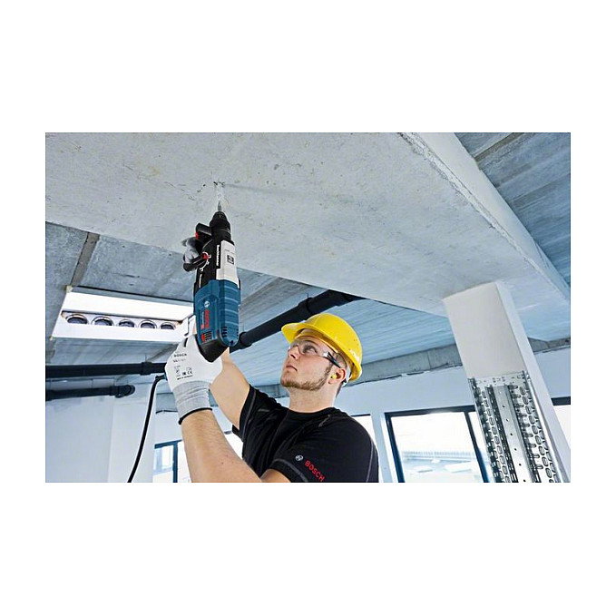 Bosch GBH 2-28 DFV Professional Taladro Percutor 800W, en caja de transporte L-BOXX