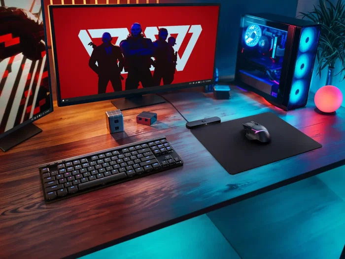 Logitech Powerplay 2 Alfombrilla Gaming con Carga Inalámbrica, Negro