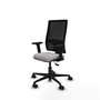 PIQUERAS Y CRESPO Silla de oficina Bormate Gris claro/Negro con mecanismo Asincro, lumbar 1D y brazos 2D
