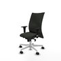 Silla Albacete confidente con mecanismo Sincro tapizada con Tela color Negro. Equipada con Base poliamida blanca, Brazos 1D y Ruedas 65mm nailon