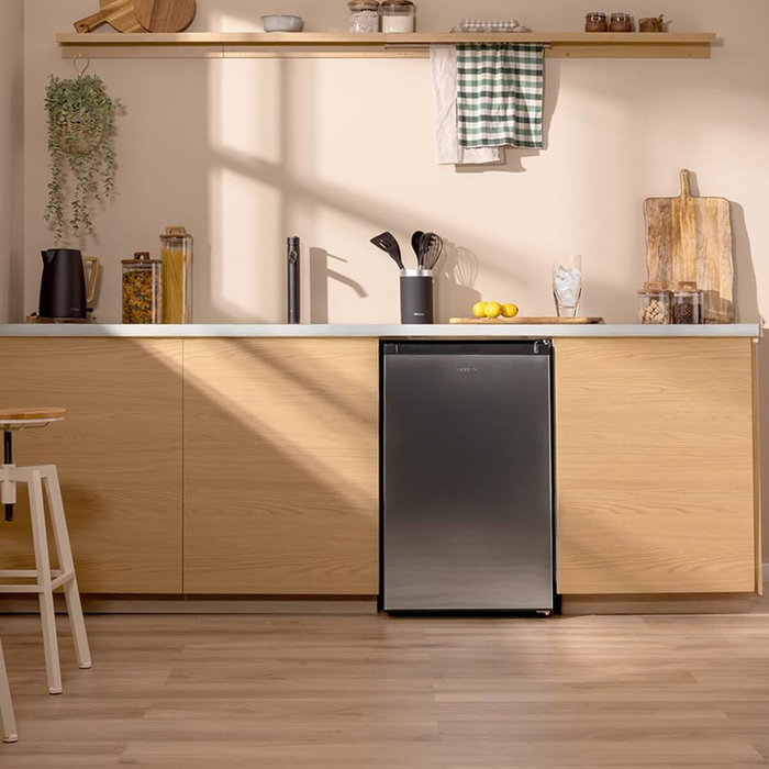 Cecotec Congelador vertical 87 L acero Bolero CoolMarket TF 87 Inox clase E