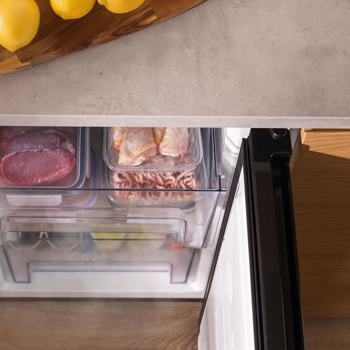 Cecotec Congelador vertical 87 L acero Bolero CoolMarket TF 87 Inox clase E